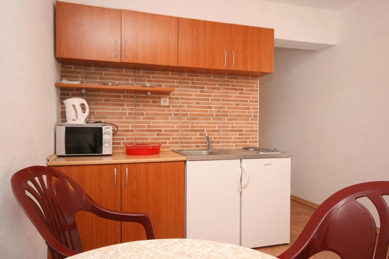 Apartments with a parking space Podaca, Makarska - 6050 Bagian luar foto