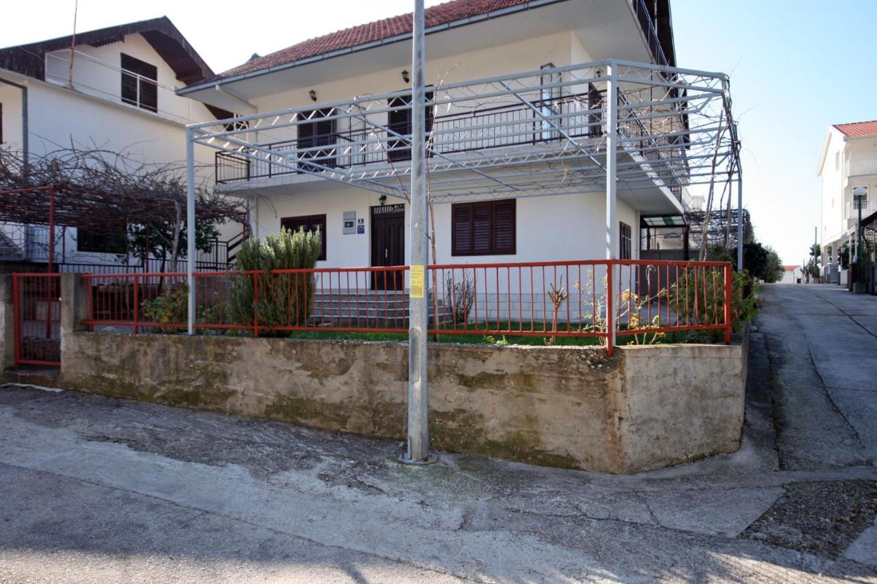 Apartments with a parking space Podaca, Makarska - 6050 Bagian luar foto