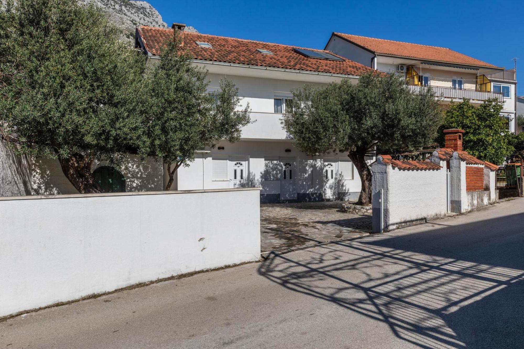Apartments with a parking space Podaca, Makarska - 6050 Bagian luar foto